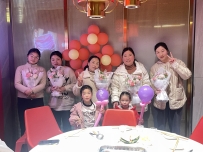 2025.3.8女神节公司女同事看完电影在巴庄聚餐